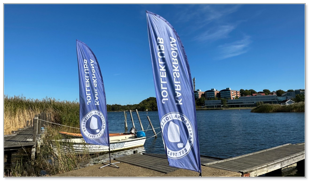 Sponsorflagga på området